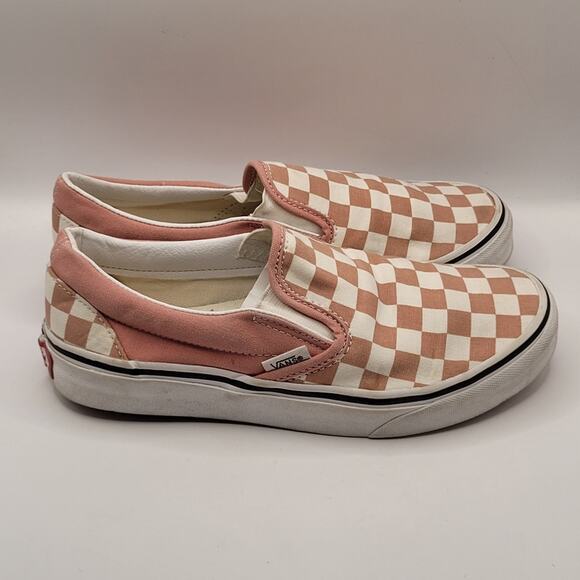 Vans Unisex Classic Slip-On Pink / White Sneakers in Checkerboard Canvas 6 - Picture 3 of 8
